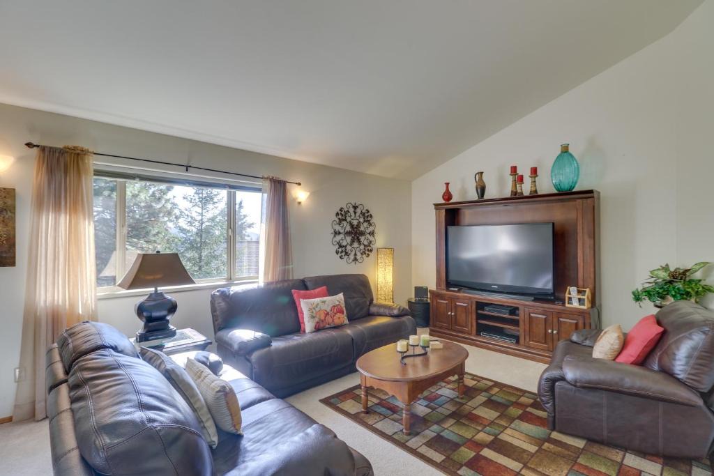 Bigfork House | 1 Mi to Flathead Lake: Bigfork Village Retreat