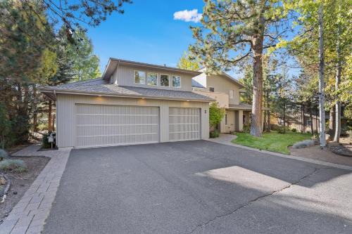 Sunriver House | 11 Tournament