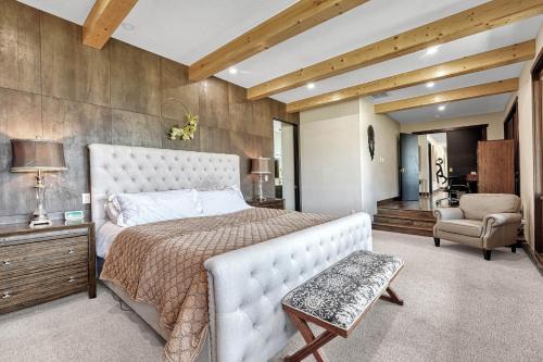 Northwest Colorado Springs House | 12 Acres, near Ute Valley and Air Force Academy