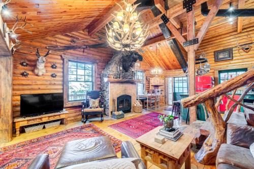 Summit Park House | ~ 13 Mi to Main St: Park City Cabin w/Mtn Views!