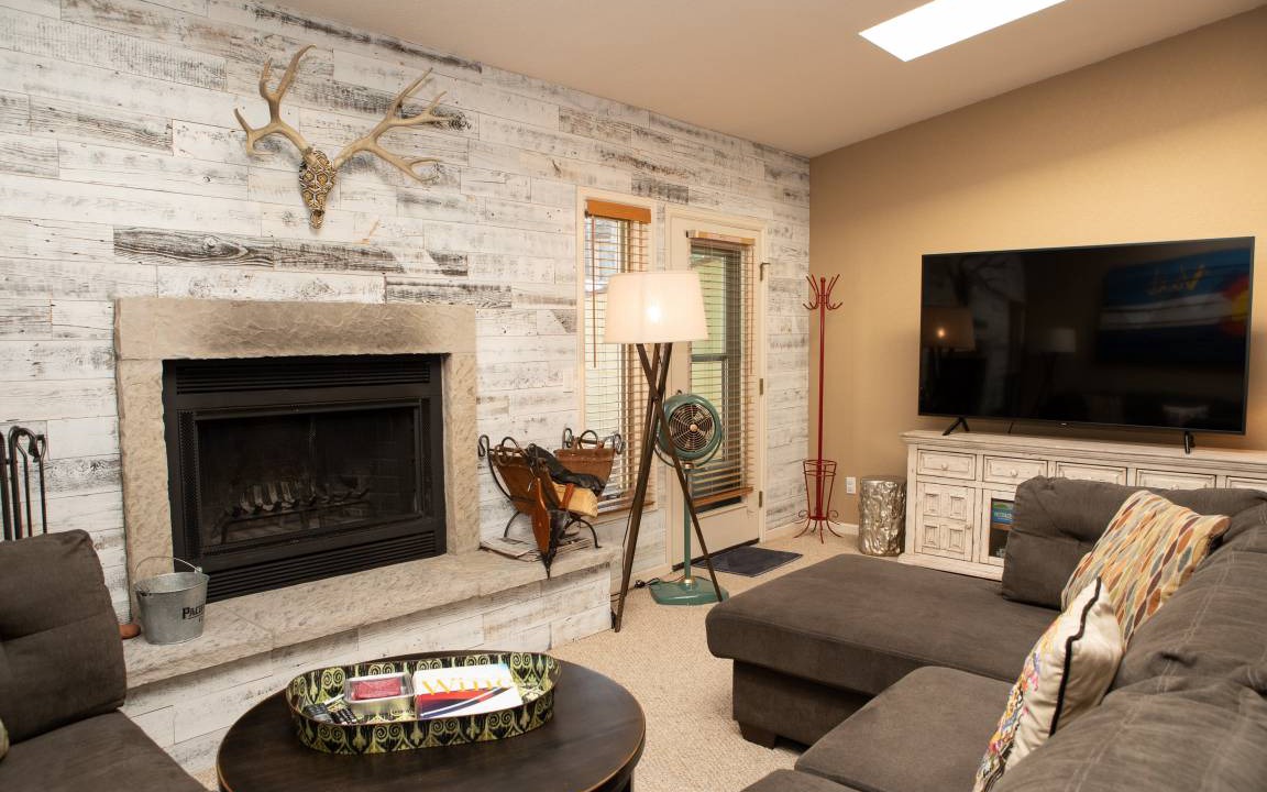 Intermountain Condo | 151 m² Condo ∙ 3 bedrooms ∙ 8 guests