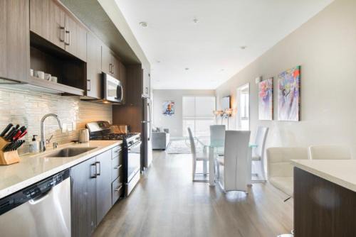 West Hollywood Apartment | 2 Bedroom New Luxury Apt West Hollywood na