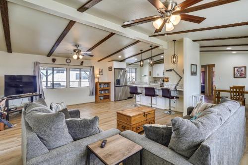 Bullhead City House | 2 Mi to Colorado River! Family Home w/Fenced Yard