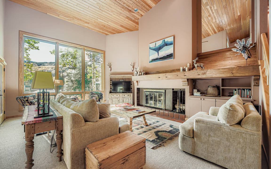 Vail House | 242 m² House ∙ 3 bedrooms ∙ 6 guests