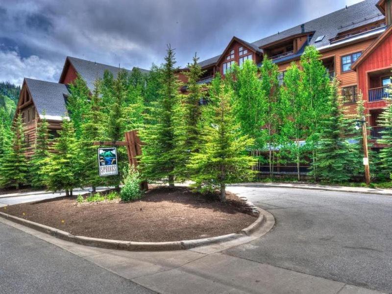 River Run Apartment | 3 Bedroom Mountain View Condo In River Run Village Just 75 Yards From The Summit Express Gondola