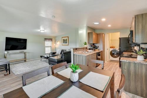 Williams House | 3 Mi to Grand Canyon Railway: Williams Retreat
