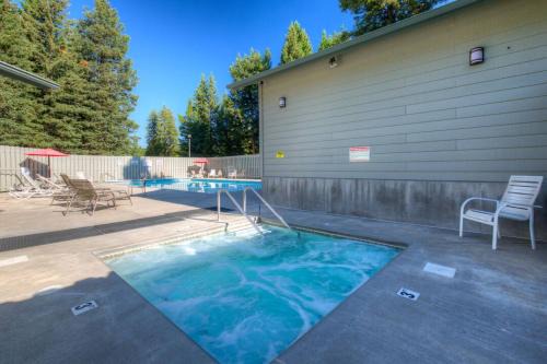 Big Sky House | 382 Sunburst