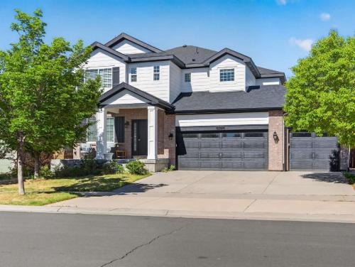 Dupont House | 3BR Spacious Home with BBQ Patio Backyard Sleeps 6