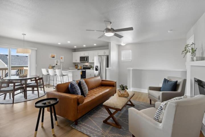 Grimes House | 4 Bedroom New Construction Home in Grimes