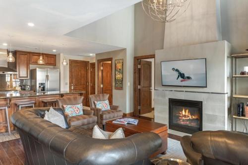 Avon House | 406 The Ascent