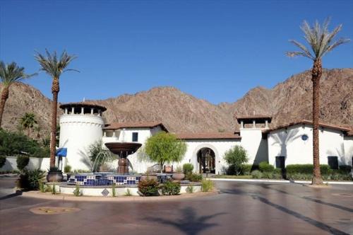 La Quinta Villa | 48573 Classic Unit B