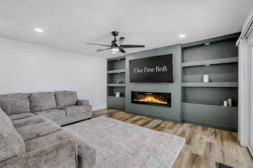Mesa House | 4BR Mesa Basecamp, Mins to Cubs Spring Training