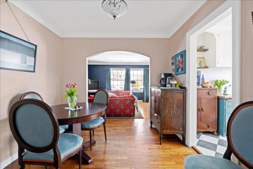 Billings House | 4BR Multi-Family near hospitals, college, airport