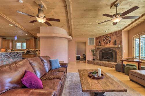 Prescott Heights House | 5 Mi to Butte Creek Trail: Prescott Home w/Deck!