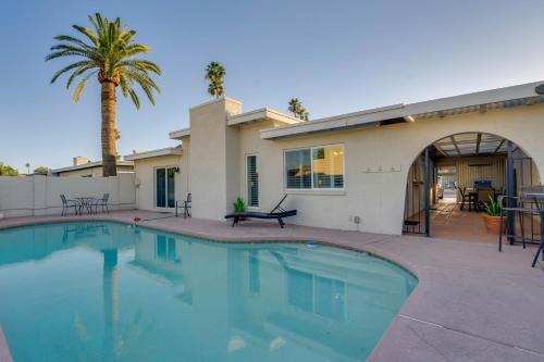Litchfield Park House | 5 Mi to Camelback Ranch: Pet-Friendly Home w/Pool