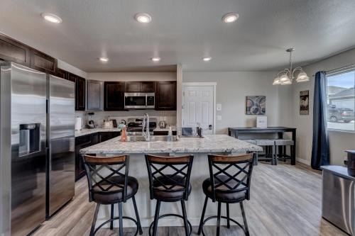 Rapid City House | 5BR Home With A View & Game Room