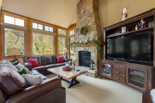 Keystone House | 6554 Settlers Creek townhouse