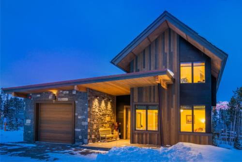 Big Sky House | 7 Rolling Ridge home