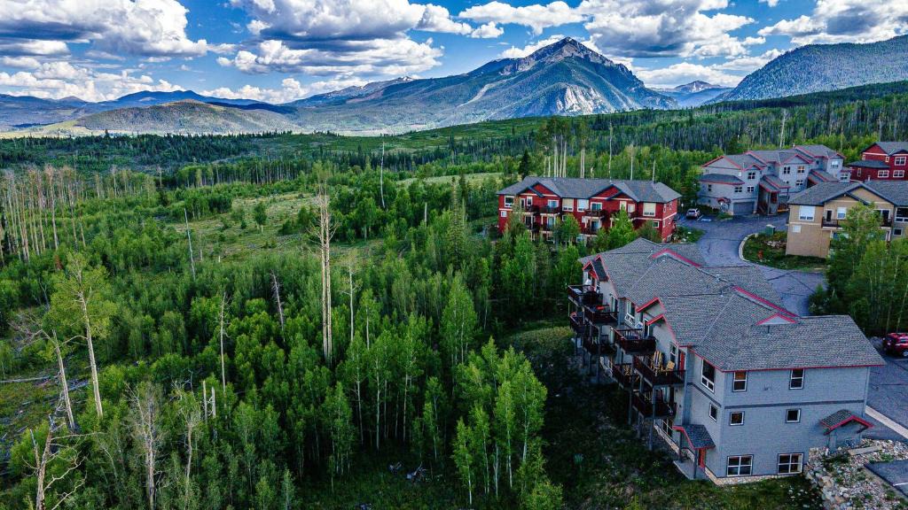 Wildernest Apartment | 97A Exceptional Views 4Br 3Ba