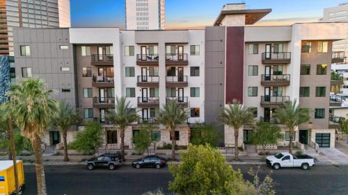 Encanto Apartment | Alloy Midtown