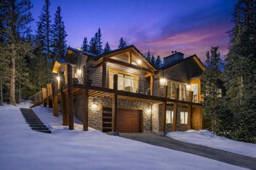 Alma House | Alma Alta Luxury Epic Views Hot Tub Sauna