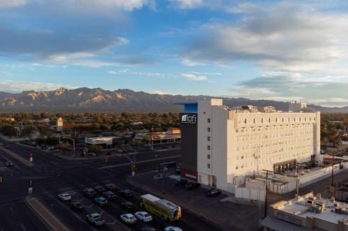 Sam Hughes Hotel | Aloft by Marriott Tucson University