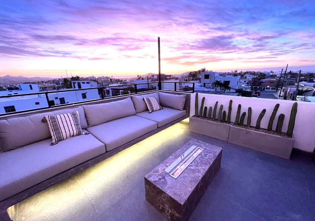 San Jose del Cabo Apartment | Amazing PH, jacuzzi, 5 min away downtown, 100m.