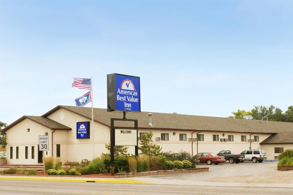 Torrington Hotel | Americas Best Value Inn Torrington