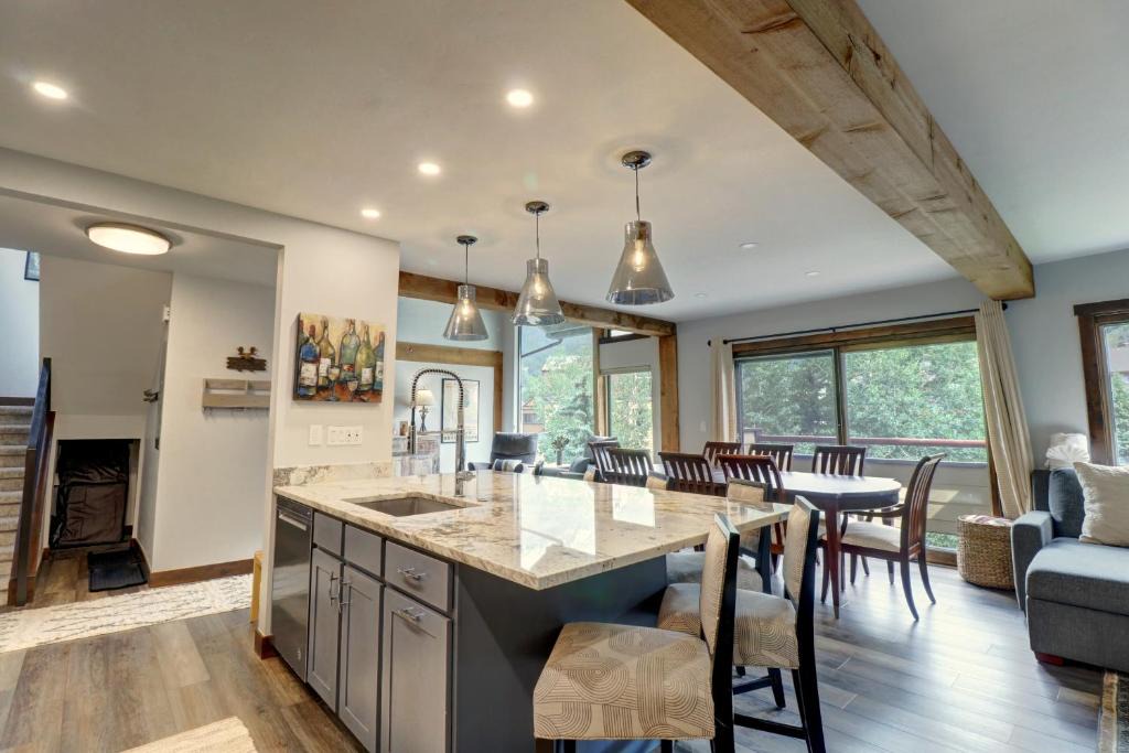 East Village at Copper Apartment | AN303 Anaconda