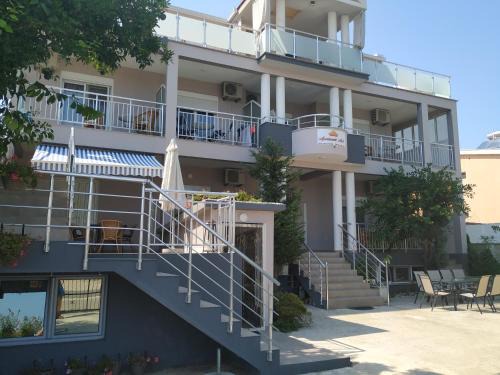 Ulcinj House | Apartment's Meti