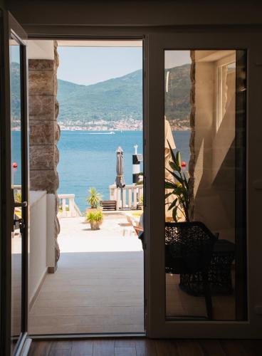 Bjelila Apartment | Apartments Kostic- Sea view