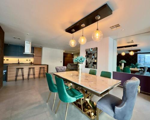 Costa de Oro House | Aqua Tower 3BR-3BA Beachfront Condo in Playas de Tijuana