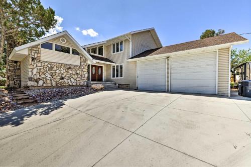 Cedar City House | Arcade Games & Great Location! 7BR Cedar City Home