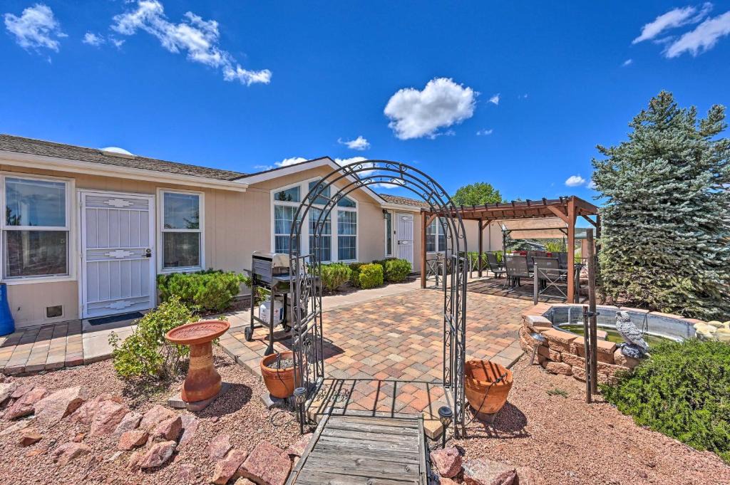 Payson House | Arizona Room, Gas Grill: Charming Payson Home!