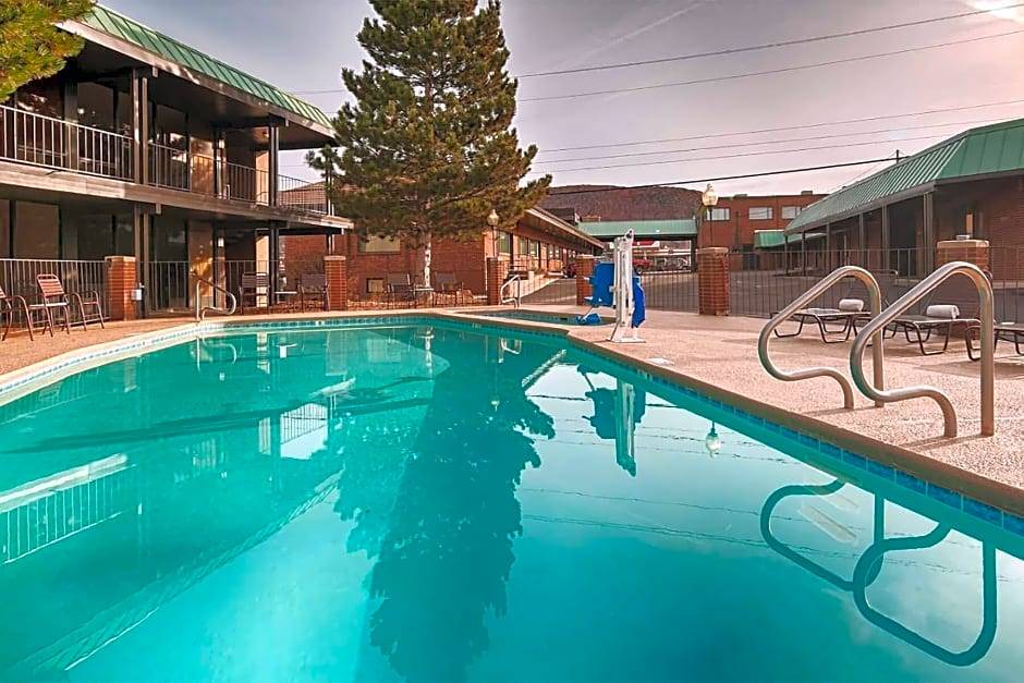 Cedar City Hotel | Baymont by Wyndham Cedar City