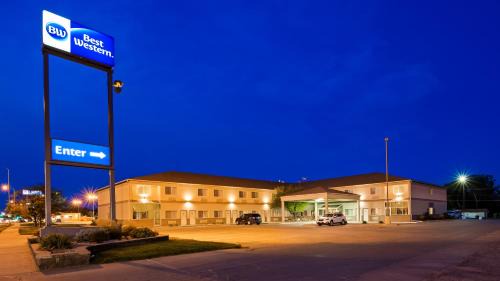 Huron Hotel | Baymont by Wyndham Huron SD