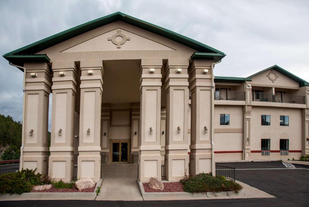Keystone Hotel | Baymont by Wyndham Keystone Near Mt. Rushmore