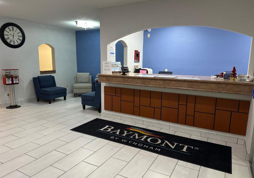 Chalco Hotel | Baymont by Wyndham Omaha SW