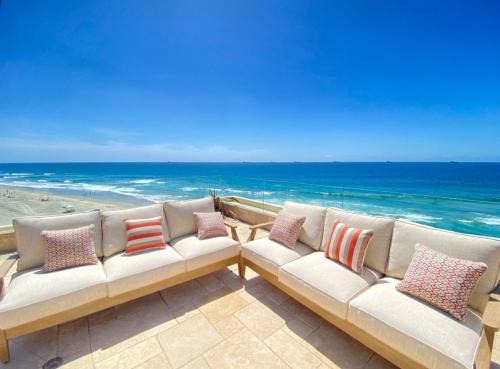 Villa del Mar Apartment | Beachfront Penthouse - Private Large Rooftop Patio with Wood Burning Firepit