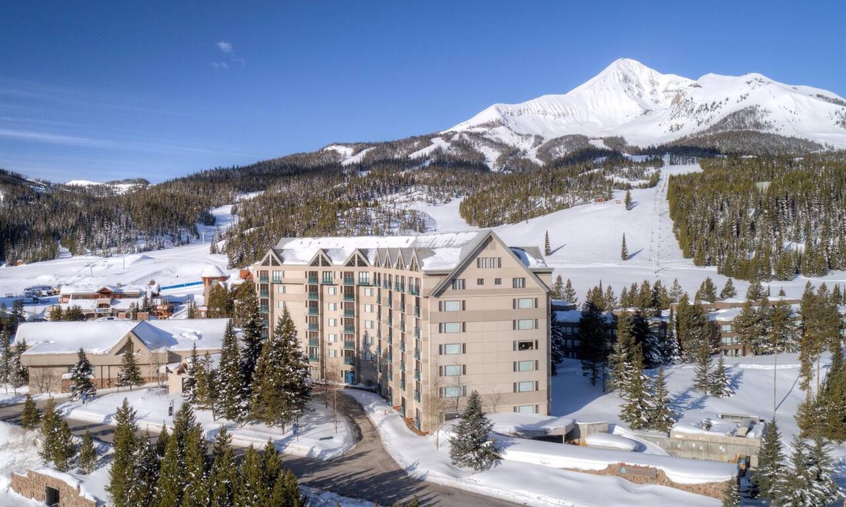 Big Sky Condo | Bear Cave- Big Sky Shoshone Ski in/Out condo-Gondola adjacent!