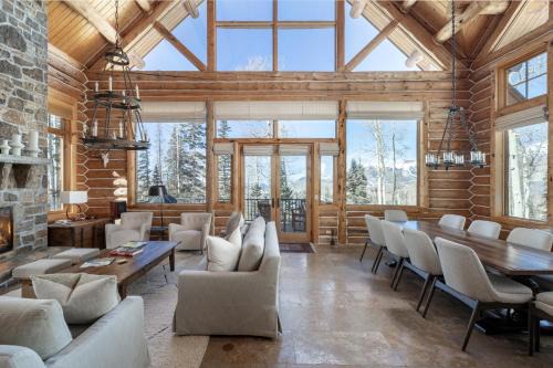 Mountain Village Villa | Bear Lodge - Modern log home at easy ski-in-out location