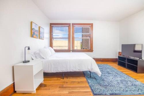 Downtown Des Moines Apartment | Beautiful 1 Bed Studio Apt Close to Hospitals!