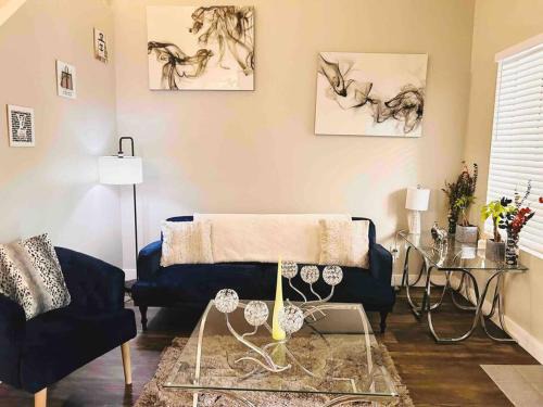 Las Vegas Apartment | Beautiful, Luxury, Getaway, LovELy LoFT, Mins Away