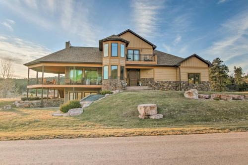 Sturgis House | 'Bella Greens' Spacious Sturgis Rally Home w/Deck
