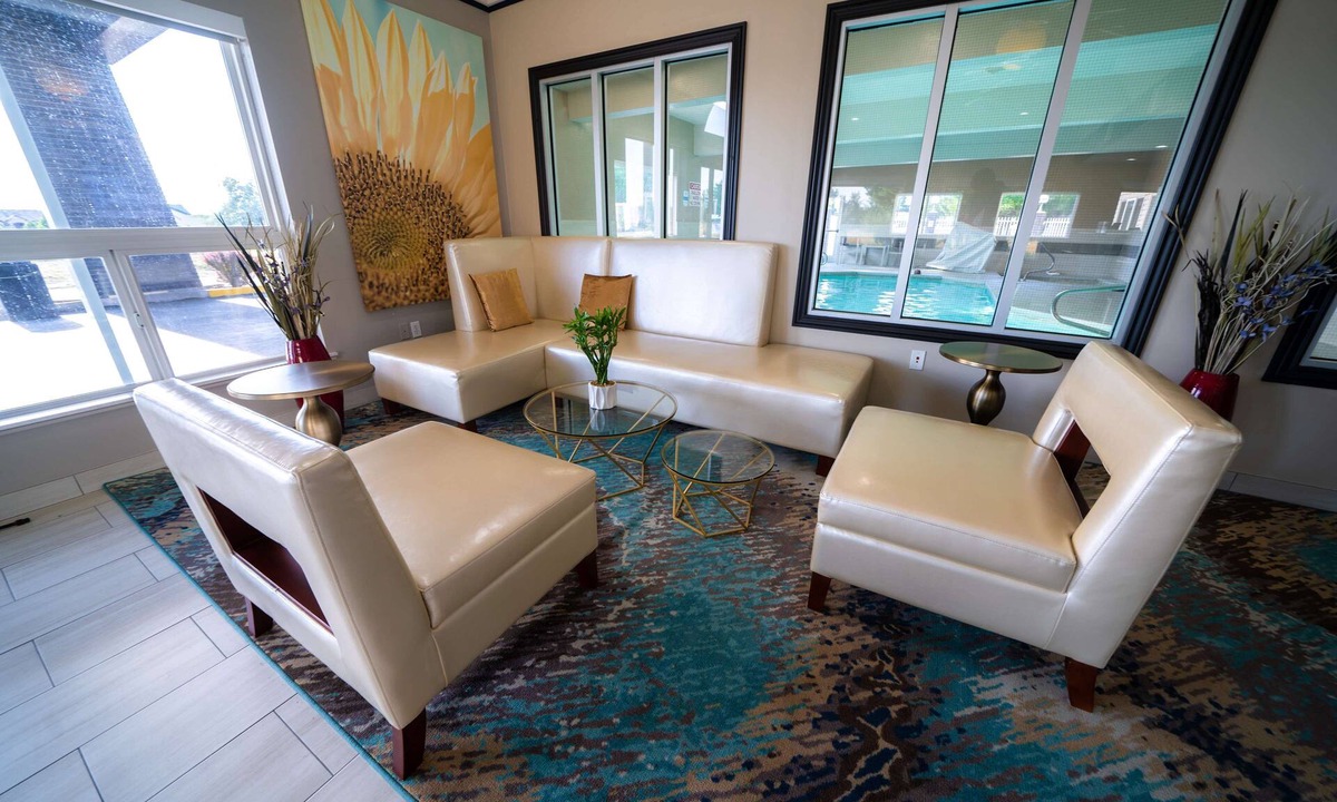 Brigham City Hotel | Best Western Brigham City Inn & Suites