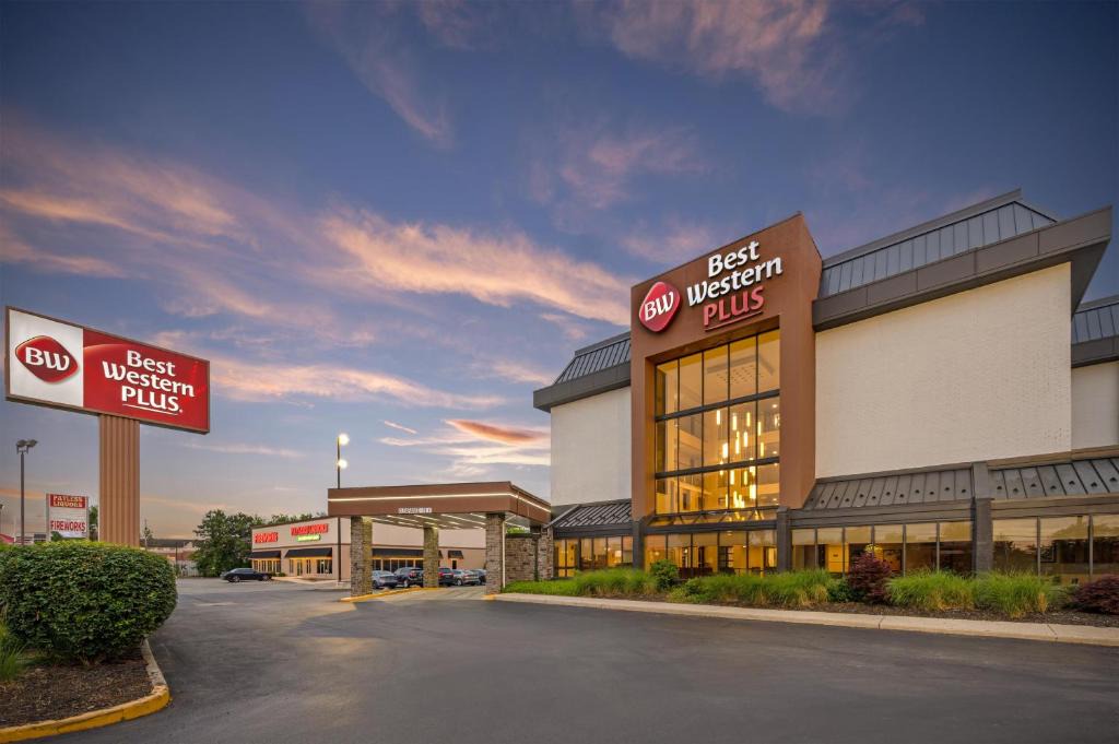 Indianapolis Hotel | Best Western Plus Indianapolis