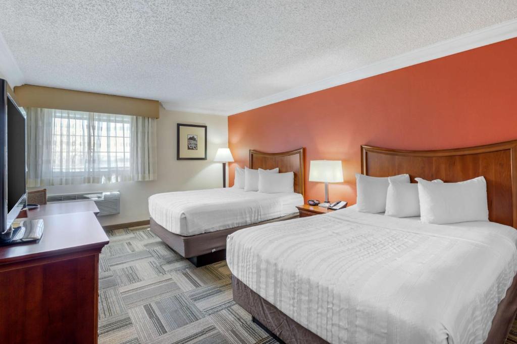 Loveland Hotel | Best Western Plus Loveland Inn