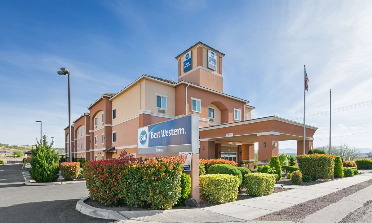 Nogales Hotel | Best Western Sonora Inn & Suites
