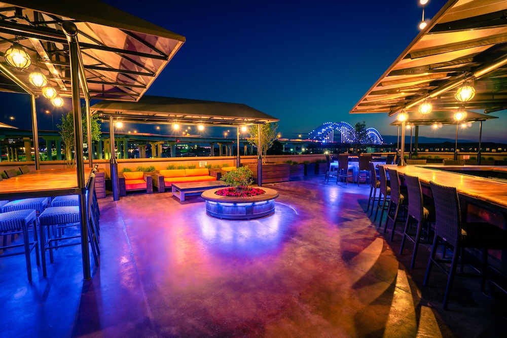 Pinch District Hotel | Big Cypress Lodge
