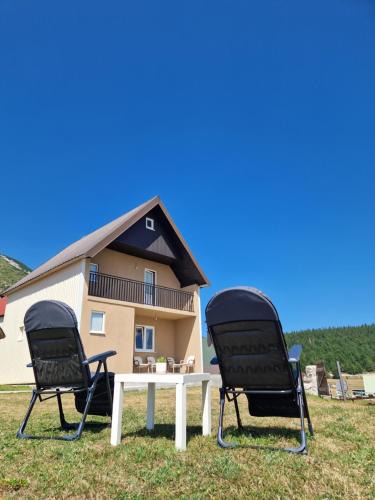 Virak House | Biser Durmitora
